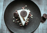 Πώς να φτιάξεις την πιο λαχταριστή τούρτα Oreo, βήμα προς βήμα