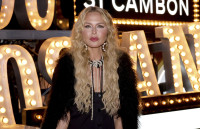 Η Rachel Zoe ορκίζεται σε αυτόν τον ορό ρετινόλης για λαμπερή επιδερμίδα