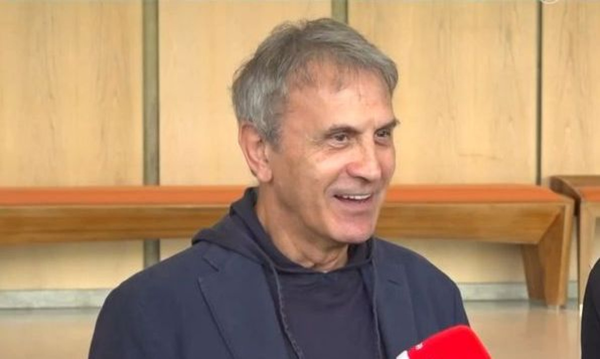 Γιώργος Νταλάρας: «Εγώ γλυκύτατος; Πρώτη φορά το ακούω…»