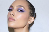 Purple pencil: Το απλό trick για να φωτίσετε εύκολα το βλέμμα σας αυτό το φθινόπωρο