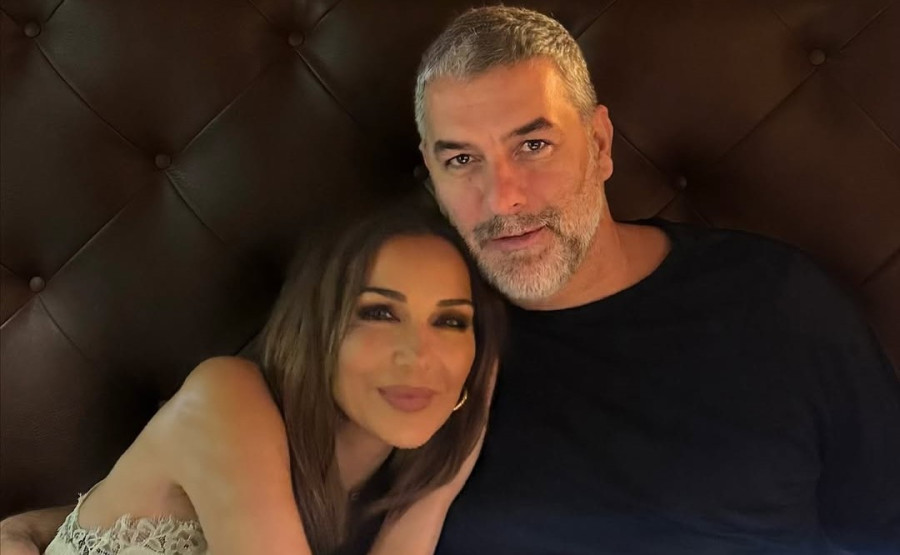 Βασίλης Μπισμπίκης: Ομολόγησε ότι είναι ερωτευμένος. Όχι μόνο με τη Δέσποινα Βανδή αλλά και με... Μαντεύεις;