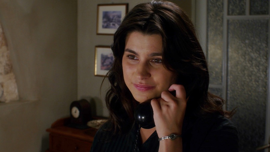 Άγιος Έρωτας: Ένα τηλεφώνημα από τη Βόνιτσα τα αλλάζει όλα για τη Χλόη