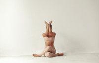 Πιθανότατα κάνετε αυτά τα μικρά λάθη στη γιόγκα (και ο δάσκαλός σας θα ήθελε να τα σταματήσετε)