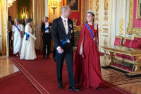 Η πιο δυναμική εμφάνιση της Kate Middleton μετά τη μάχη με τον καρκίνο – Με την εμβληματική τιάρα της Diana στο Windsor