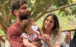 Παυλίνα Βουλγαράκη: Τι ξέχασαν να πάρουν μαζί τους στη βάφτιση της κόρης της και το συγκινητικό detail για τις μπομπονιέρες