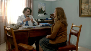 Ηλέκτρα νέο επεισόδιο: Η Μερόπη παίρνει τη διάγνωση για τα μάτια της αλλά δεν την αποκαλύπτει πουθενά