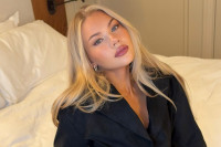 Σου λείπει ύπνος πριν από μια βραδινή έξοδο; Αυτά τα beauty tips δημιουργούν την ψευδαίσθηση ότι κοιμήθηκες 8 ώρες