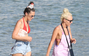 Τάμτα: Η φωτογραφία για τα γενέθλια της κόρης της από όταν ήταν και οι δύο παιδιά - «Δεν ξέρω ποια μεγάλωσε ποια»