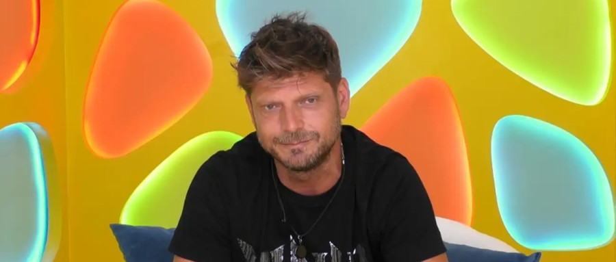 Χρήστος Ντεντόπουλος: Η μάνα του έγινε talk of the internet με μια φράση και μερικά πρόβατα