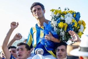 Κυκλοφορεί στο Netflix η βιογραφική ταινία για τον ελληνικής καταγωγής θρύλο της Φενέρμπαχτσέ, Λευτέρη Αντωνιάδη