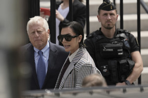 Η Kris Jenner τελικά έσπασε τη σιωπή της για το iconic facelift της