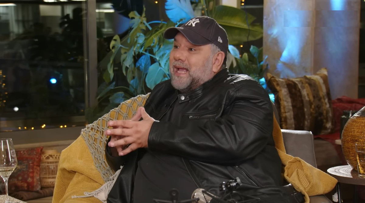 Η εξομολόγηση του Γρηγόρη Αρναούτογλου για την καταστροφική επιρροή της μητέρας του στη ζωή του και τα περιττά κιλά