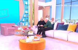 Η Καινούργιου ήθελε την ενεργειακή «ευλογία» του Μουτσινά και εκείνος την τρόλαρε για το όνομα του μωρού και το πρόσωπό της!