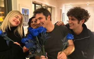 Χριστόφορος Παπακαλιάτης: Έσβησε κεράκια στο τελευταίο γύρισμα του Maestro (για φέτος)