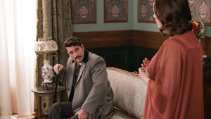 Grand Hotel: Ο Ρήγας ανυπομονεί να φύγει με την Κυβέλη αλλά τα σχέδιά αλλάζουν