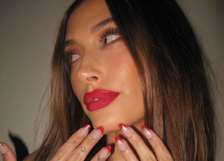 Berry Makeup: Το πιο hot trend του φθινοπώρου λατρεύει τις αποχρώσεις του μούρου