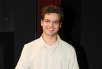 Γιάννης Τσουμαράκης: Η γιόγκα που τον βοήθησε να δει διαφορετικά την υποκριτική και η άδεια διδασκαλίας