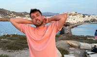 Fipster: Τι ψυχοσωματικό έβγαλε; Εκείνος πάντως το αποκαλεί πλέον «κοτρόνα»