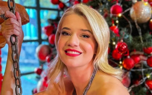 Τζένη Θεωνά: Το απίθανο γράμμα στον Άγιο Βασίλη που έγραψε στα 10 της και υπάρχει σε βιβλίο!