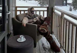 The retro ski sweater: Το πλεκτό που φοριέται στην πόλη ή στο βουνό αυτόν τον χειμώνα