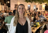 Βίκυ Βολιώτη: Στο παραδοσιακό πανηγύρι του Πουρίου για τη Γιορτή Μελιού