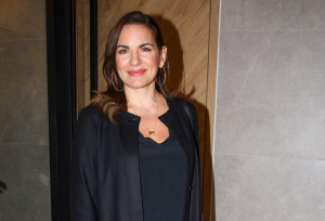 Όλγα Κεφαλογιάννη: Με τα δίδυμα παιδιά της στην Ιερά Μονή Ασωμάτων Πετράκη και ένα μήνυμα για όσα έχουν αξία