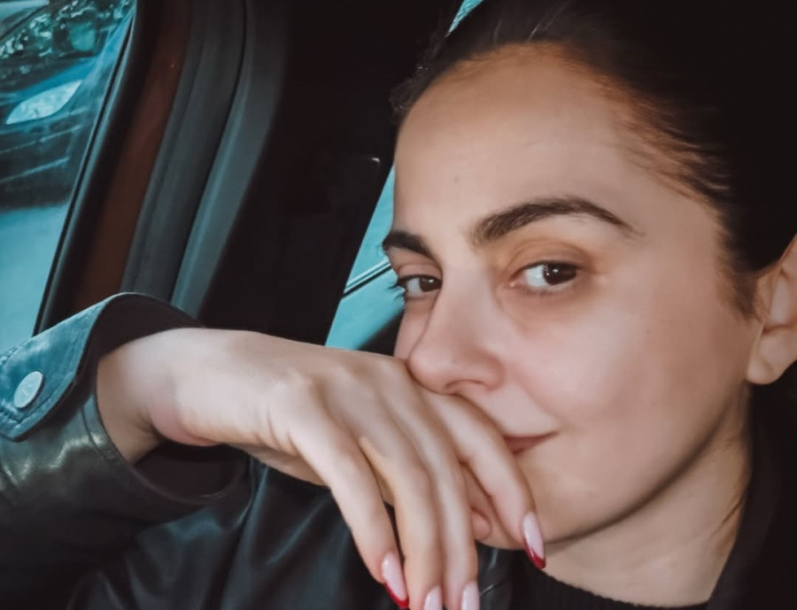 Η Αγγελική Δαλιάνη έκανε τα πιο mermaid νύχια και γέμισε το feed μας... καλοκαίρι!