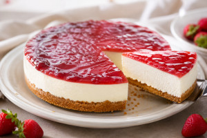 Cheesecake ψυγείου χωρίς ψήσιμο: Η πιο εύκολη και δροσερή συνταγή