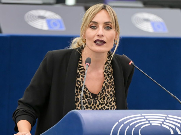 Η Ελεονώρα Μελέτη ξεσπά: «Δεν γίνεται να υπάρξει ειρήνη εκεί που δεν υπάρχουν γυναίκες»
