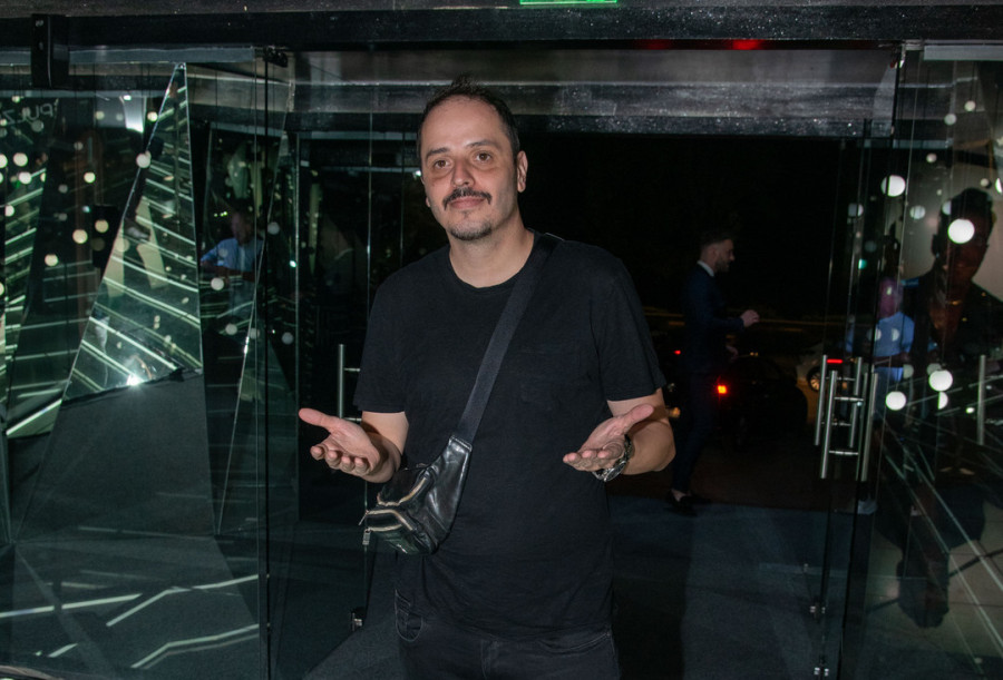 Αλέξανδρος Τσουβέλας: Το συγκινητικό δώρο που του έκανε η οικογένεια του Χάρρυ Κλυνν