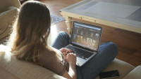 8+1 κορεάτικες σειρές στο Netflix που θα σε κάνουν να κολλήσεις άσχημα