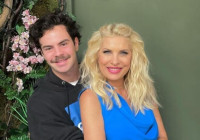 Άγγελος Λάτσιος: Έγινε 23! Η Μενεγάκη τον γιορτάζει με σπάνιες φωτογραφίες και η Γερμανού αποκαλύπτει μια άγνωστη λεπτομέρεια