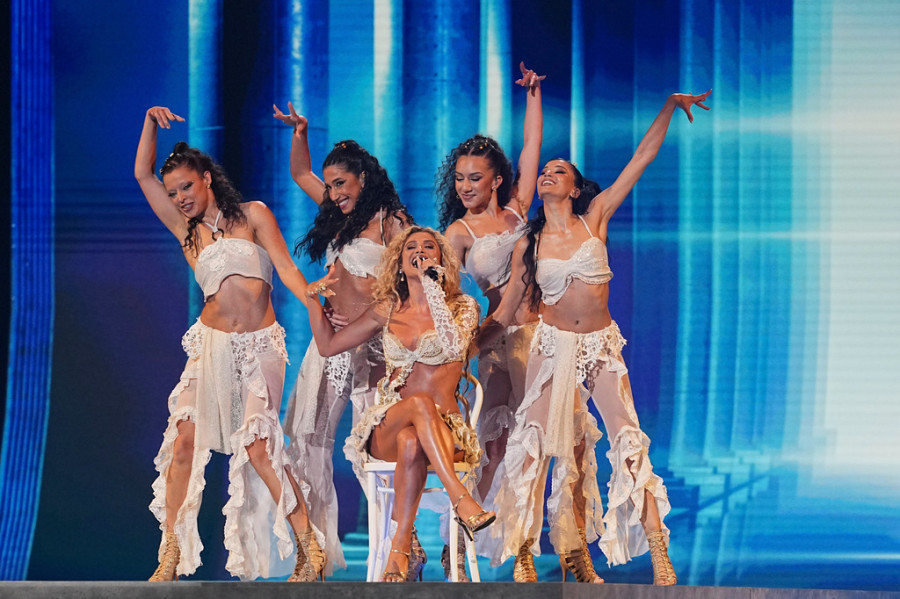 Eurovision 2026: Αυτές είναι οι 10 χώρες που πέρασαν στον τελικό από τον Β’ Ημιτελικό