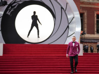 Από το Peaky Blinders στον James Bond: Βρέθηκε ο σεναριογράφος της επομενης ταινίας με τον θρυλικό πράκτορα