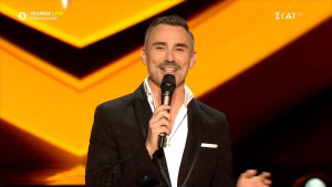 The Voice: Το επικό ποτ πουρί βίντεο, οι δύο coaches με 117 γυρίσματα καρέκλας (ναι, βρήκαν κάτι κοινό) και η χαρμολύπη του Μαζωνάκη