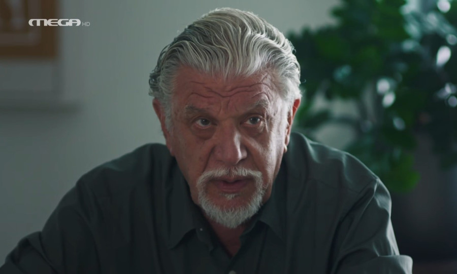 Γιάννης Βούρος: Το τραγούδι που έχει διαλέξει για την κηδεία του, η πολιτική προδοσία που βίωσε και η το spoiler για τον σκληρό Νταγιάννο