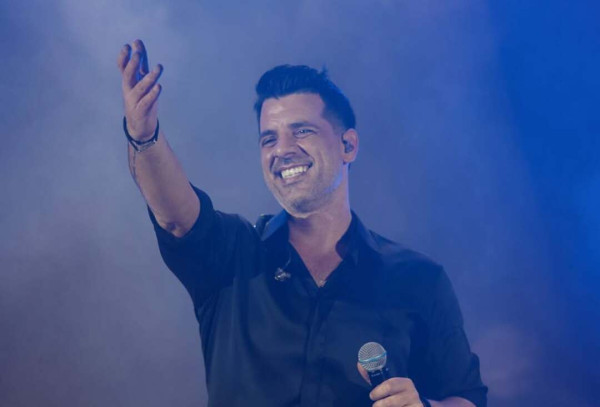 Θοδωρής Φέρρης: Η αλήθεια για τη ζωή πριν τη δημοσιότητα και η εξομολόγηση που συγκινεί