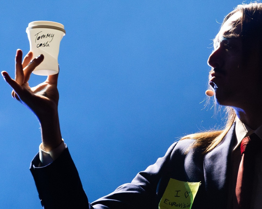 Eurovision 2025 Εσθονία: Το πιο τρολ τραγούδι του φετινού διαγωνισμού (και ναι είναι στα φαβορί)