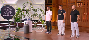 Dragons' Den: Η εφεύρεση που προστατεύει τις μέλισσες και κέρδισε επενδυτές - Τι είπε ο νεαρός επιχειρηματίας για την ιδέα του