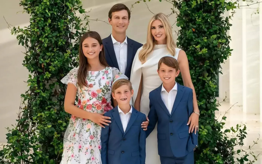 Ivanka Trump: Περήφανη μητέρα στο Bat Mitzvah της κόρης της Arabella (εκεί και η Kimberly Guilfoyle)